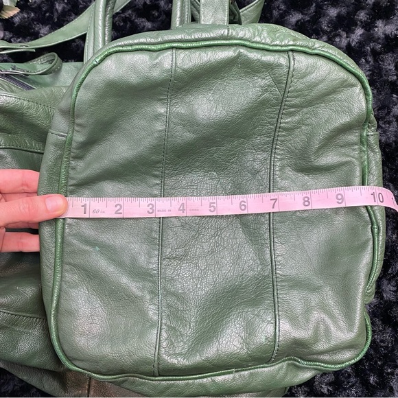 Green Leather Duffel Bag - Picture 12 of 13